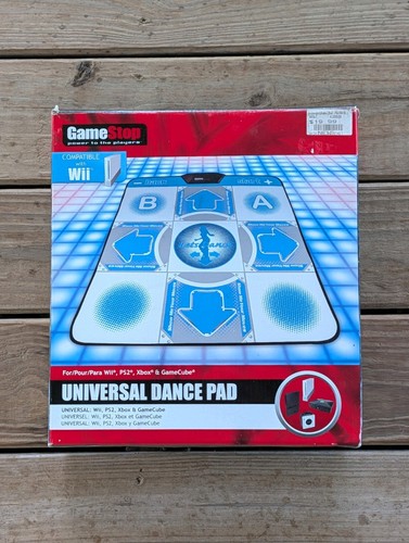 Gamestop universal dance - universal,